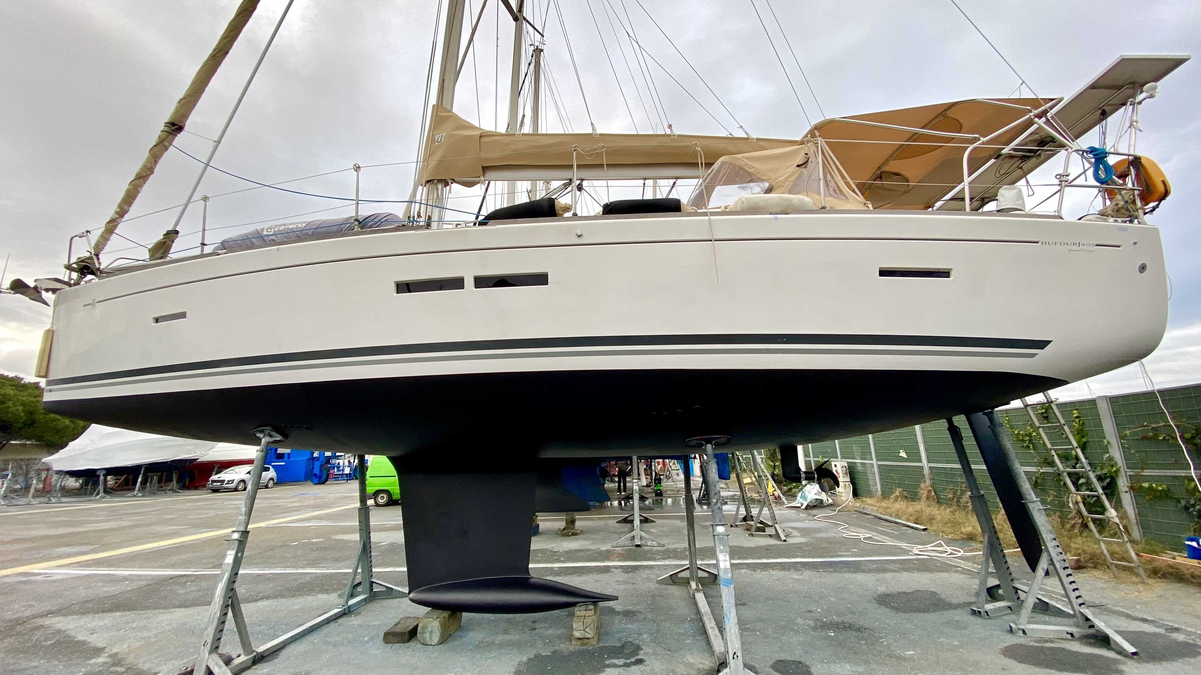 A2M by YES, Port Camargue / Grau-du-roi : DUFOUR 405 GL