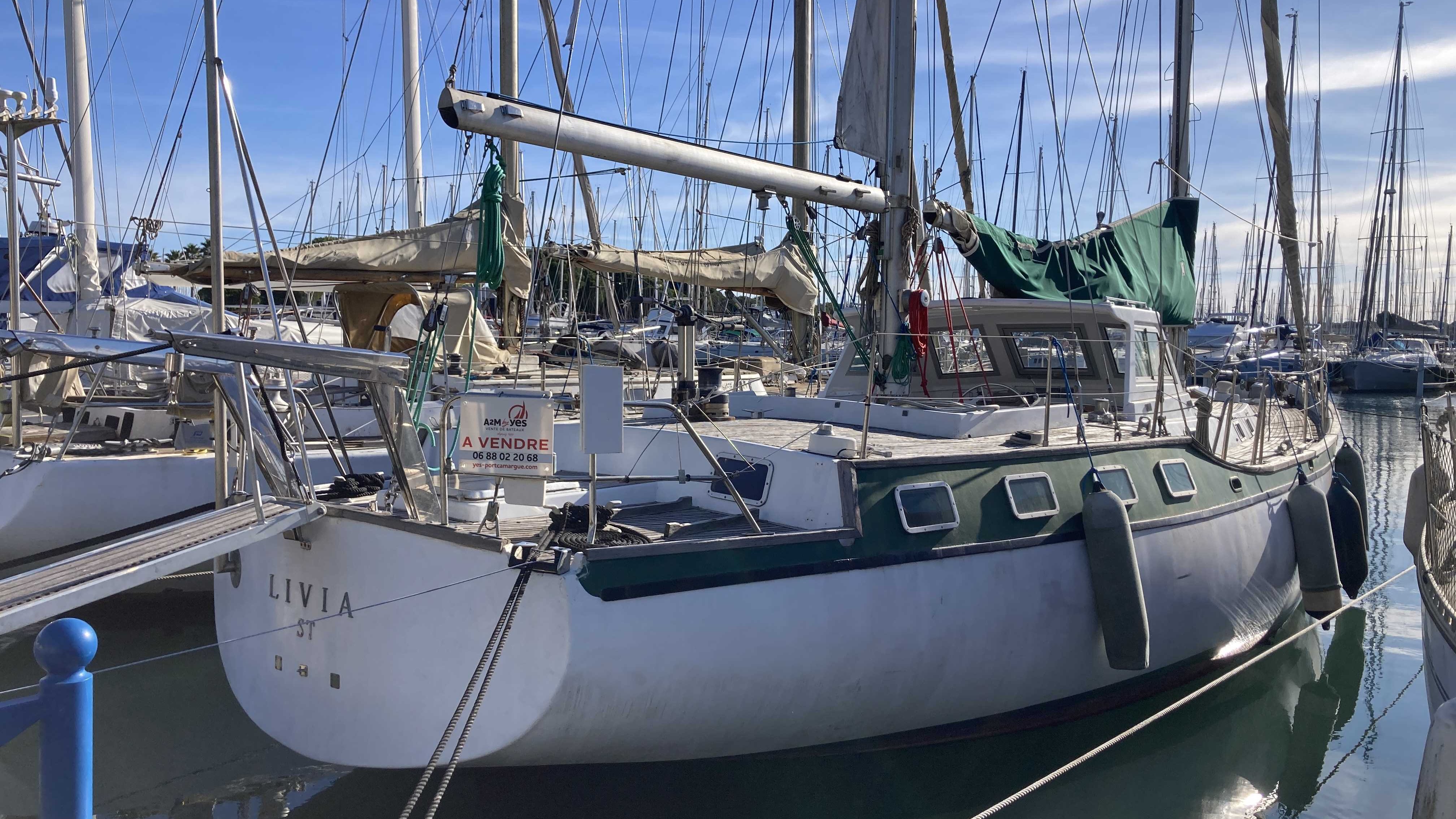 A2M by YES, Port Camargue / Grau-du-roi : MIKADO