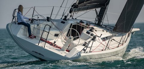A2M by YES, Port Camargue / Grau-du-roi : Italia Yacht 11.98