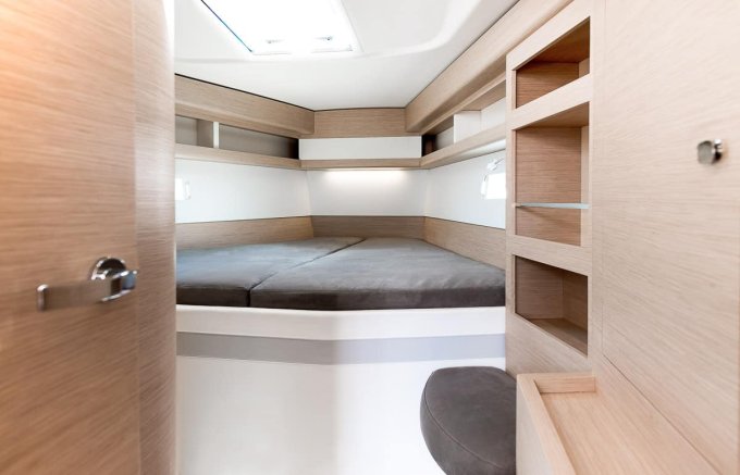 Italia Yacht 12.98